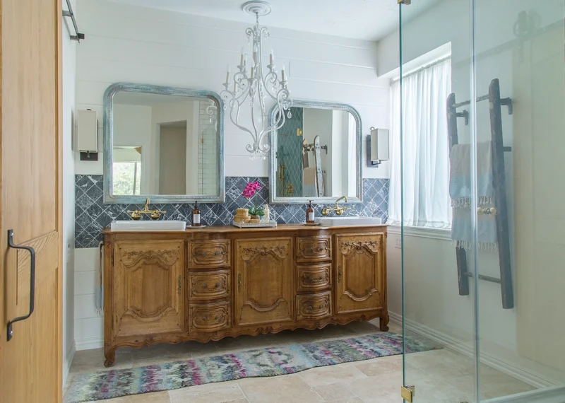 bathroom recent (4)